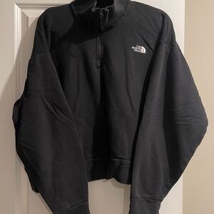 The North Face Men's Black Half-Zip Fleece Pullover